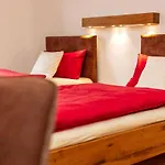 Hotel Garni Zum Schwan